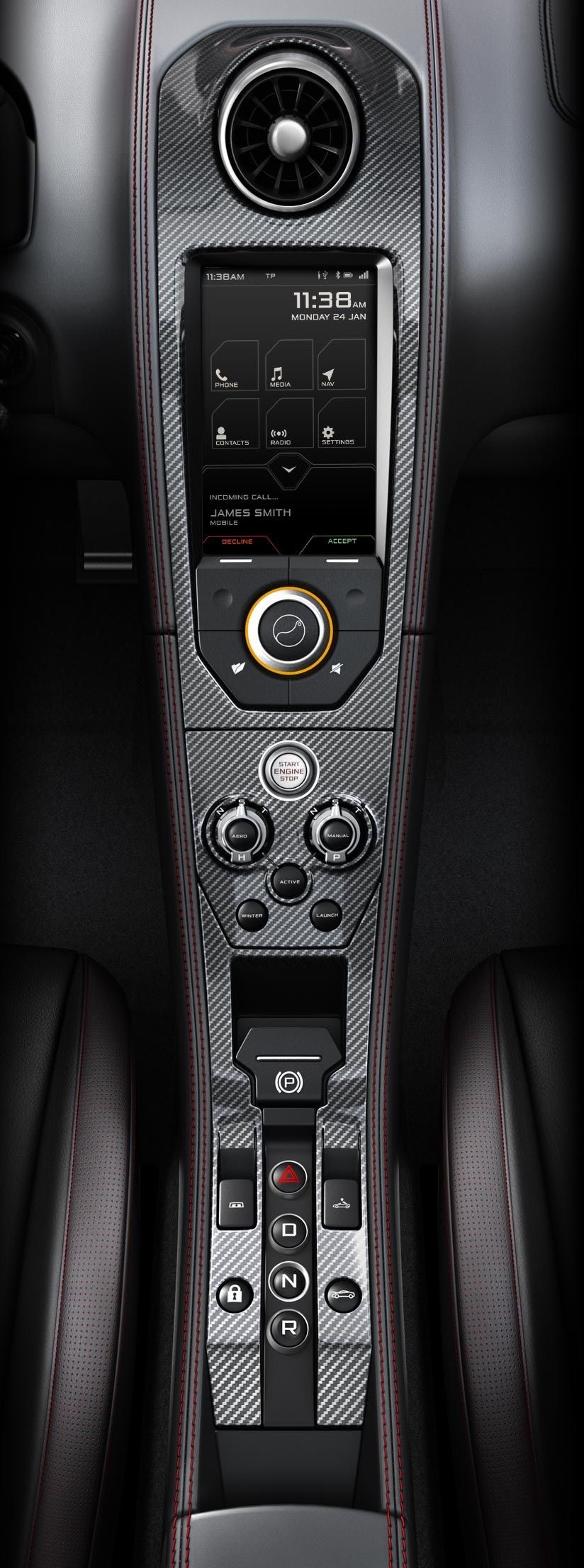 Detallado de interiores: Consola McLaren con carbono, interior detallado