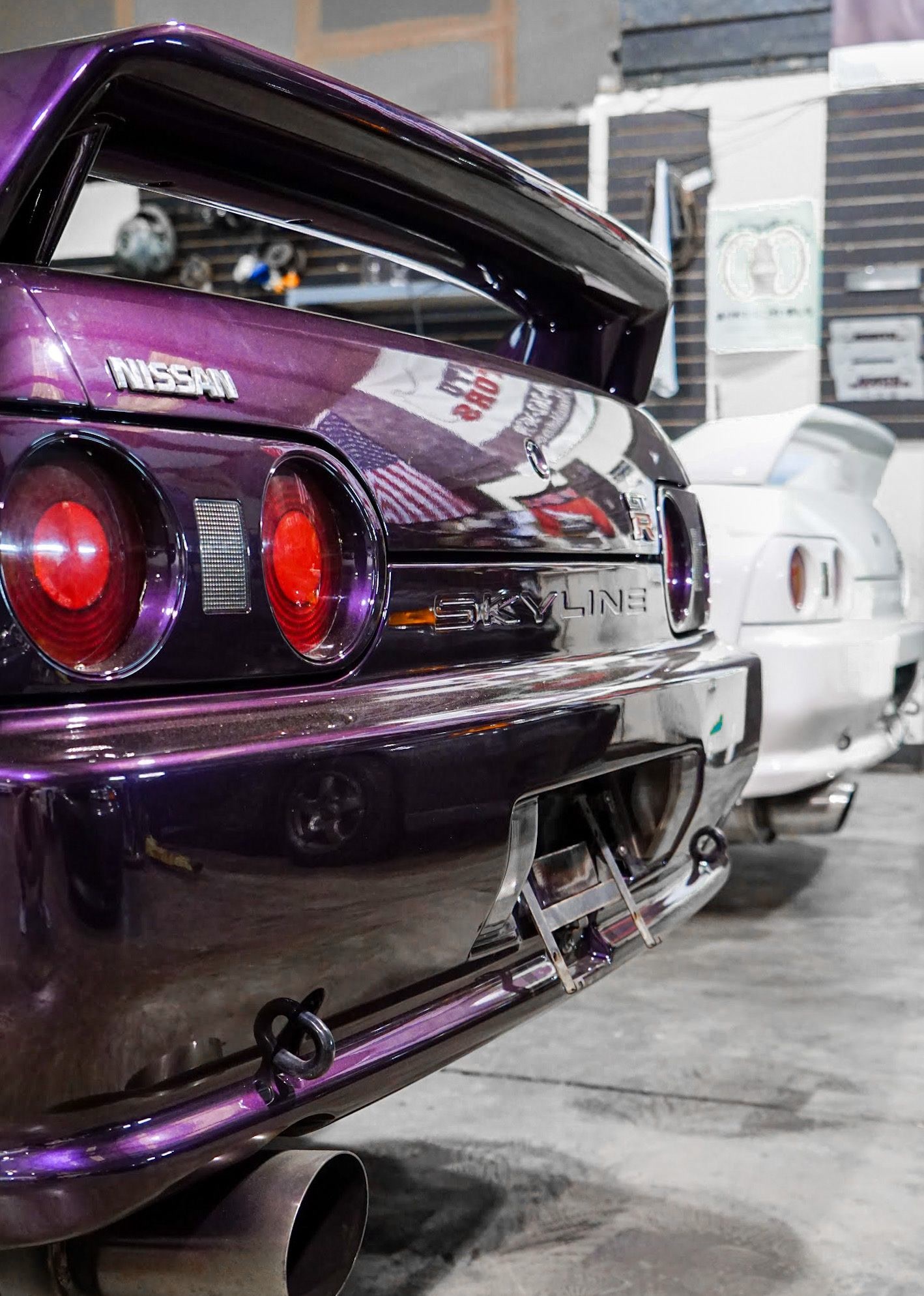 Detallado de autos en Tláhuac: Nissan Skyline morado en taller