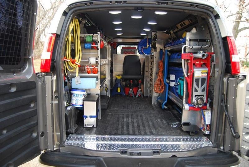 Van de detallado móvil equipada